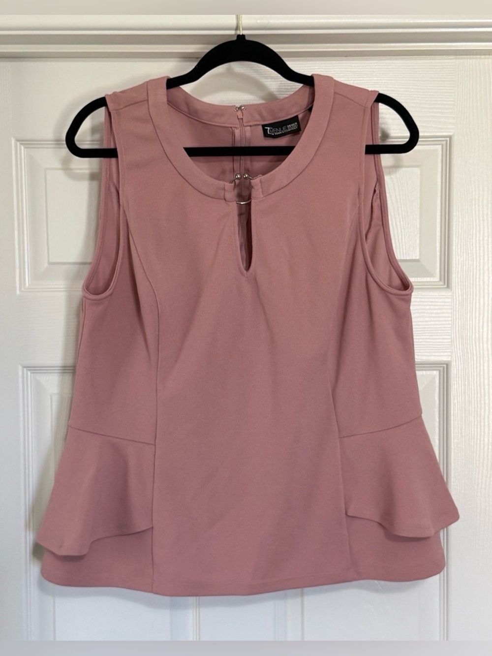New York & Company 7th Avenue Pink Peplum Blouse XL Sleeveless Career Top